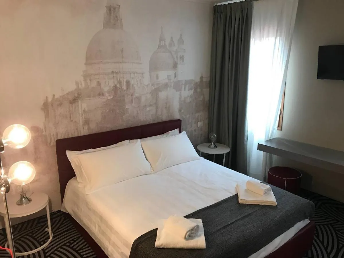 ***  Hotel Cannaregio 2357 Venice Italy